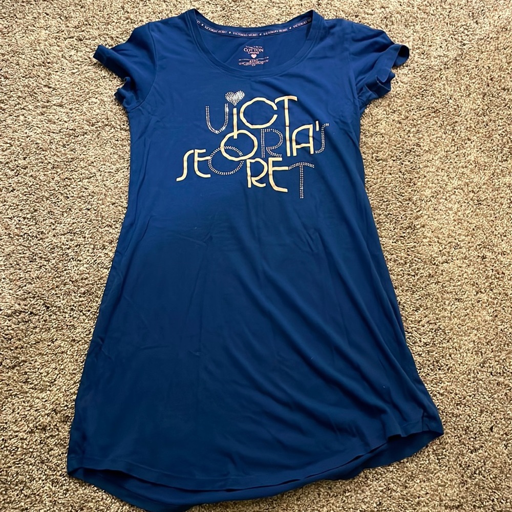 Victoria’s Secret pajama dress / sleep-shirt size small